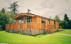 Skyline Lodge Loch Lomond Castle Lodges